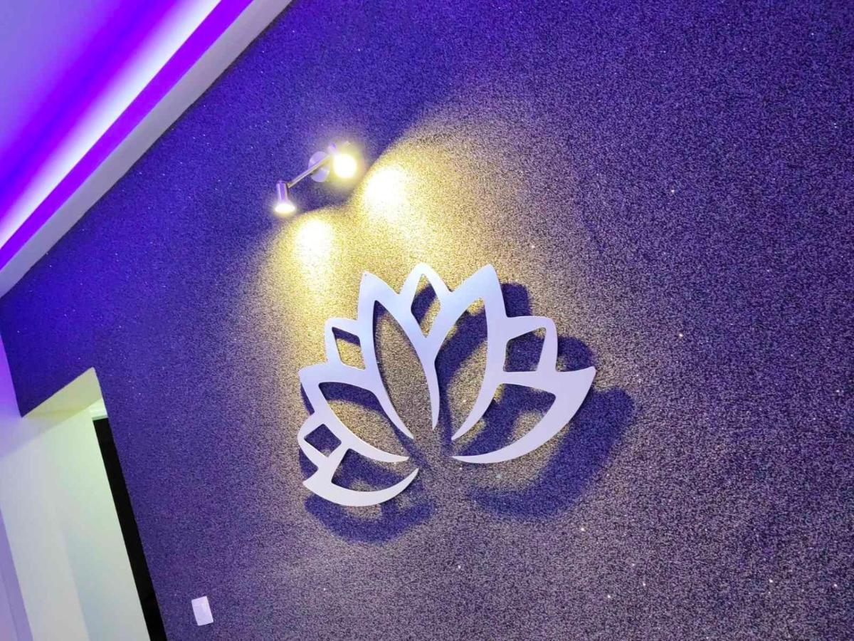 Theo Apartments 1 阿特米达 外观 照片