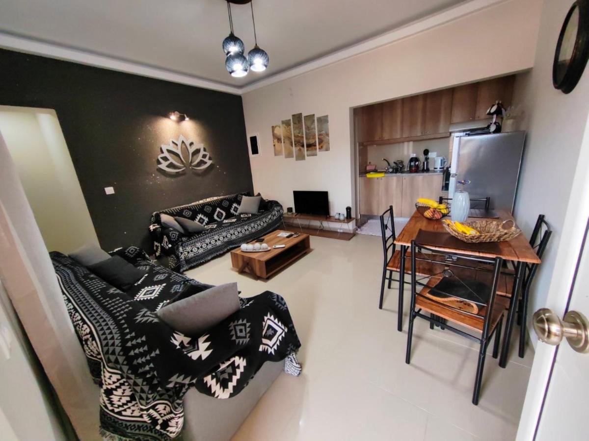 Theo Apartments 1 阿特米达 外观 照片